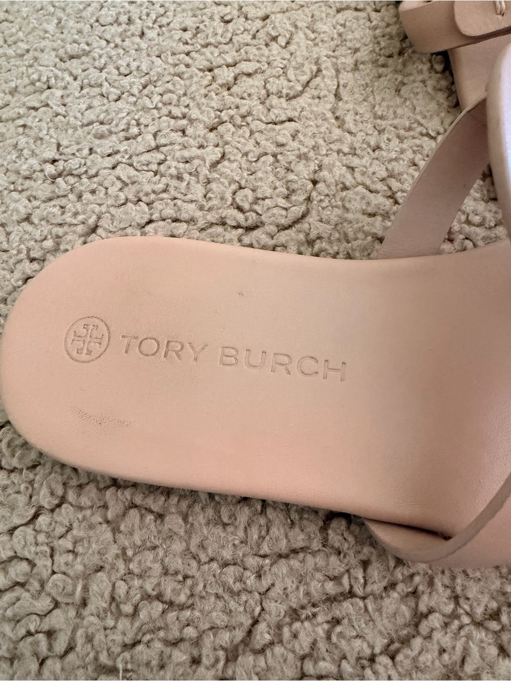 Tory Burch Miller Sandals in Light Sand. Size 8.5 - Picture 3 of 4